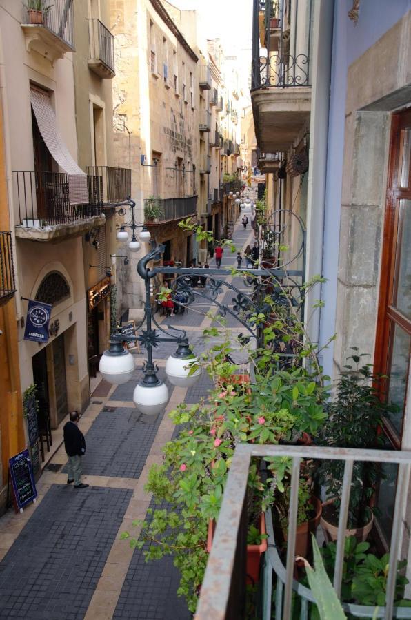Estudio Casco Antiguo Tarragona Bagian luar foto